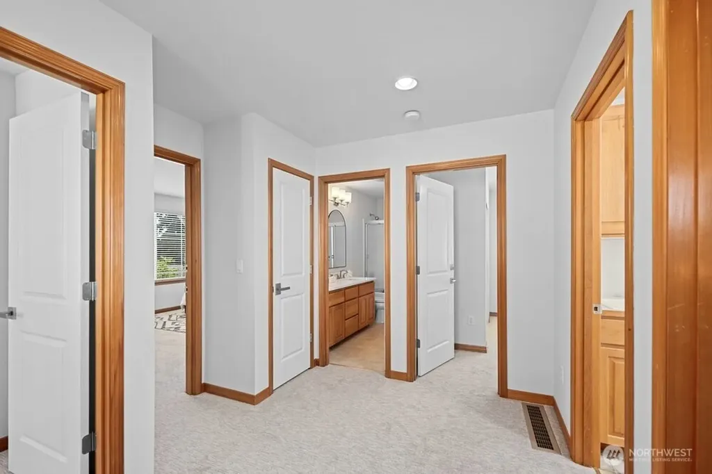 3829 134th Place SW Lynnwood WA 98087