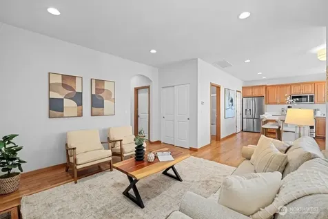 3829 134th Place SW Lynnwood WA 98087