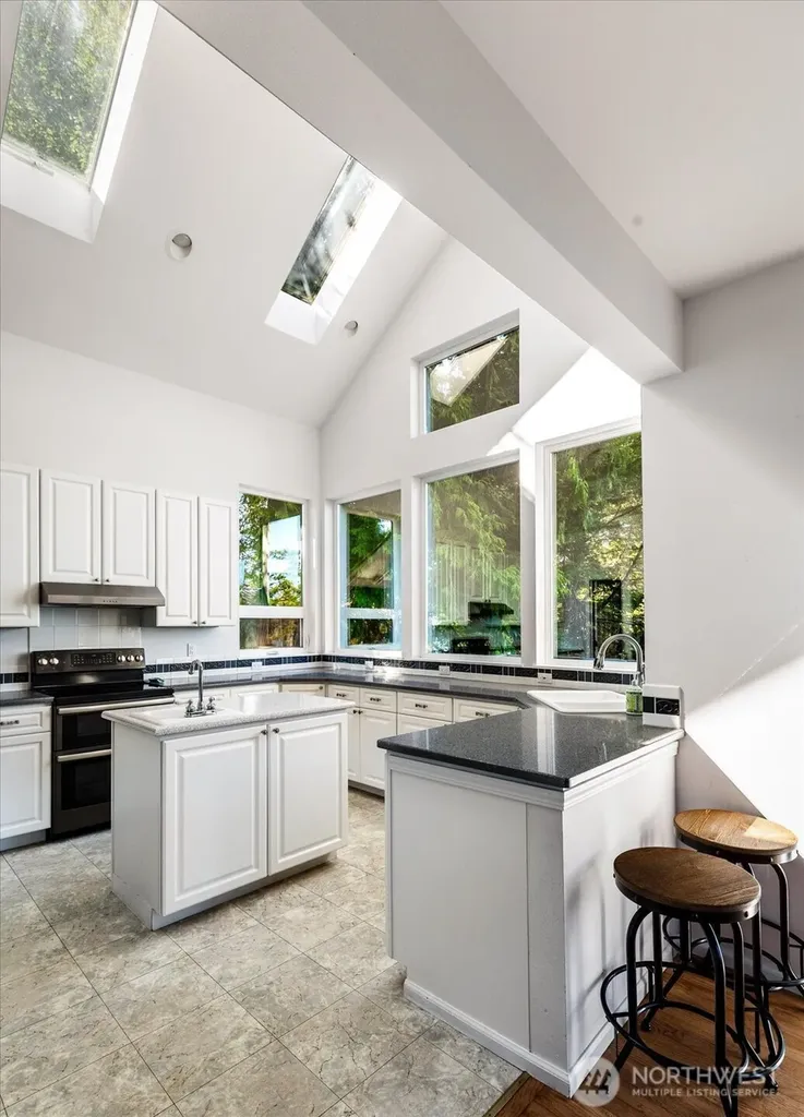 3193 Fox Spit Road Langley WA 98260