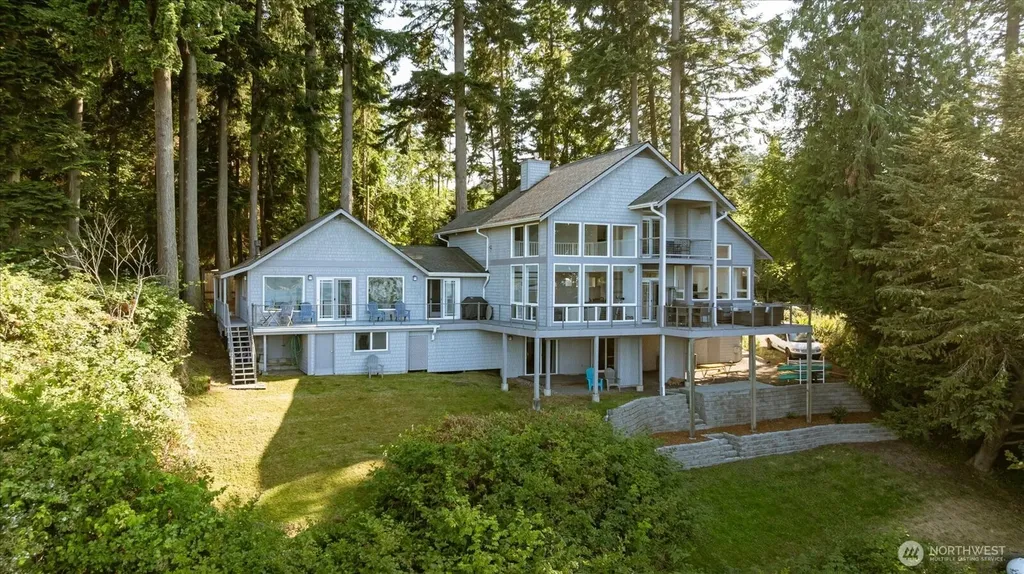 3193 Fox Spit Road Langley WA 98260