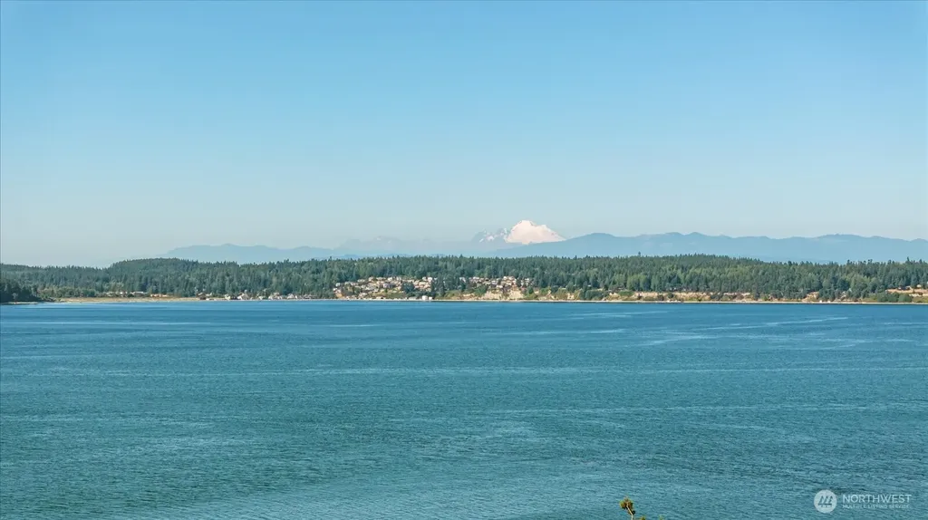 3193 Fox Spit Road Langley WA 98260