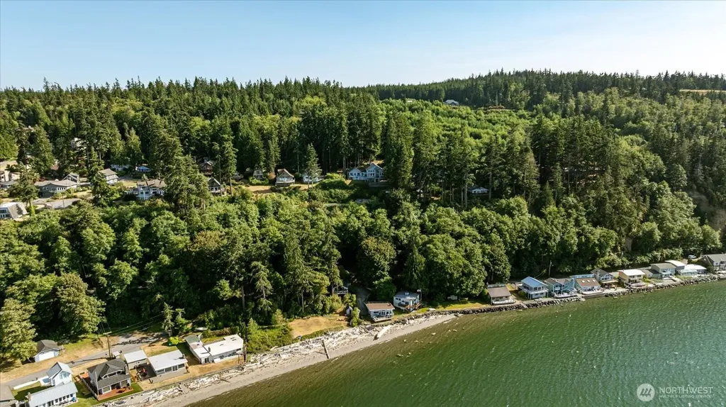 3193 Fox Spit Road Langley WA 98260