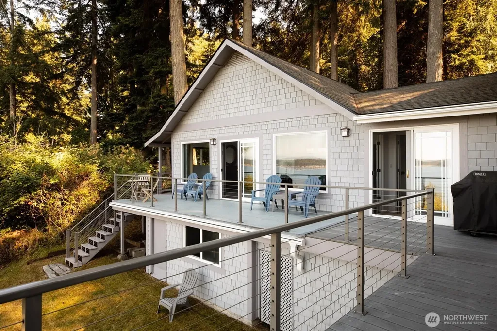 3193 Fox Spit Road Langley WA 98260