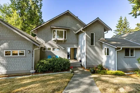 3193 Fox Spit Road Langley WA 98260
