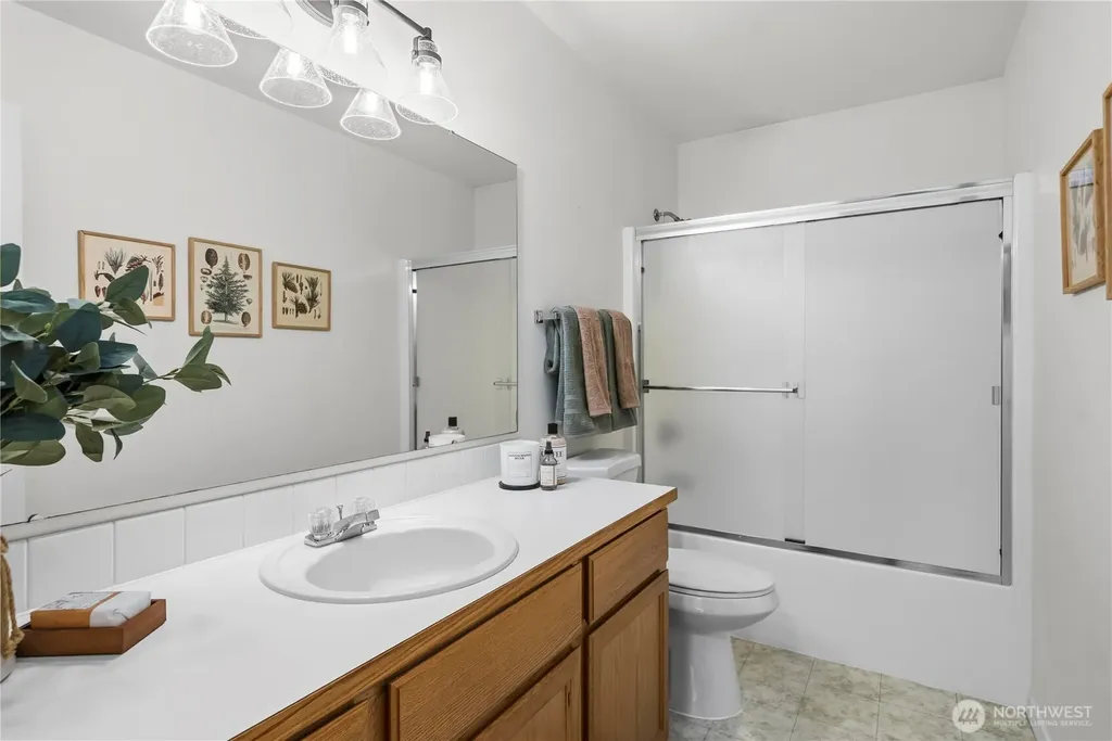 27610 239th Place SE Maple Valley WA 98038