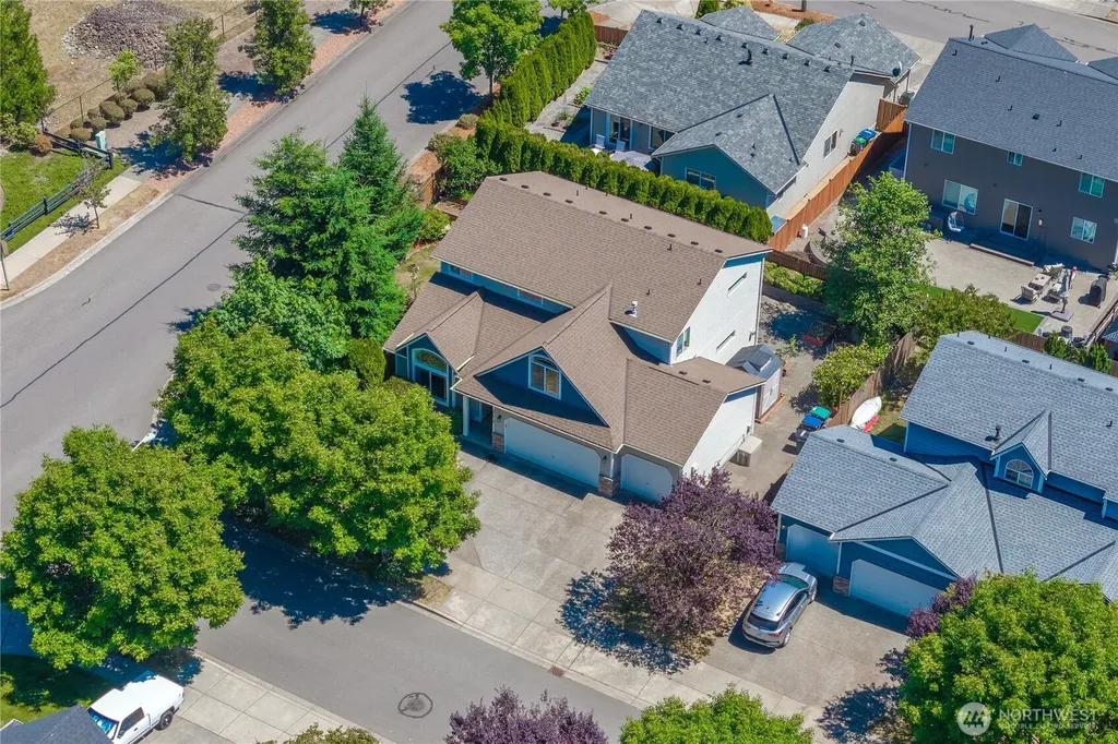 27610 239th Place SE Maple Valley WA 98038