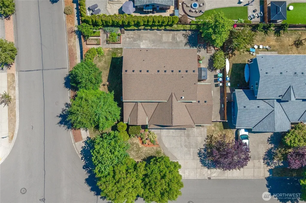 27610 239th Place SE Maple Valley WA 98038
