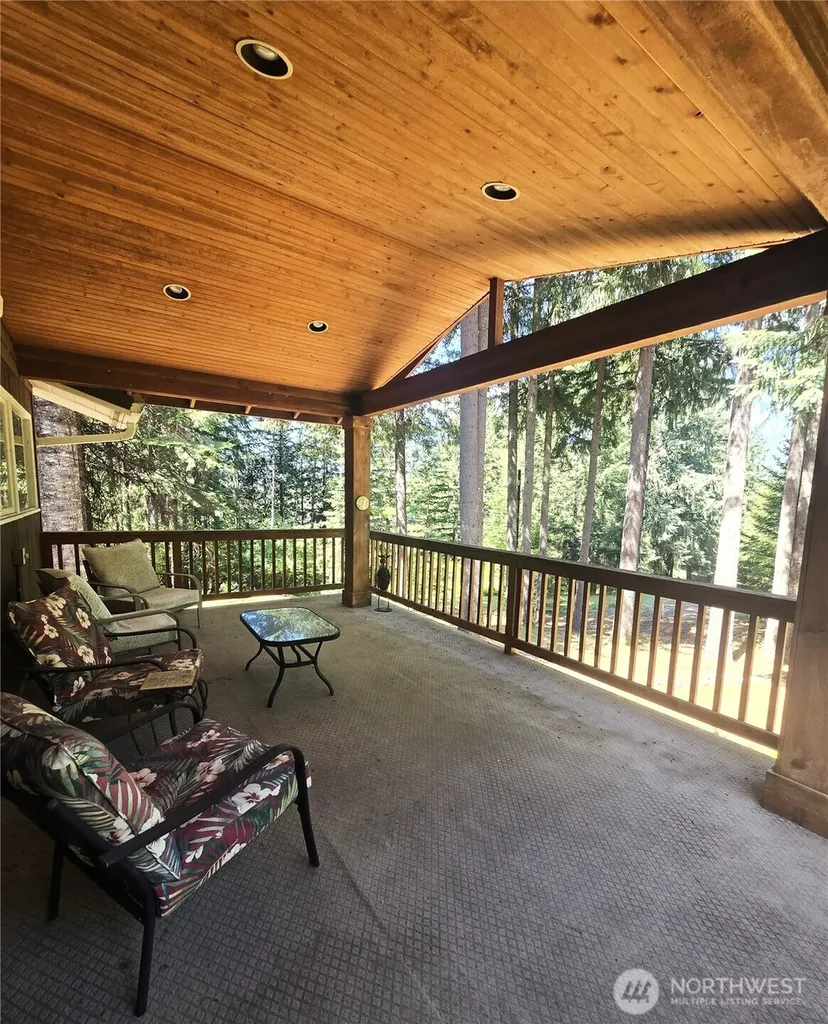 Packwood WA 98361