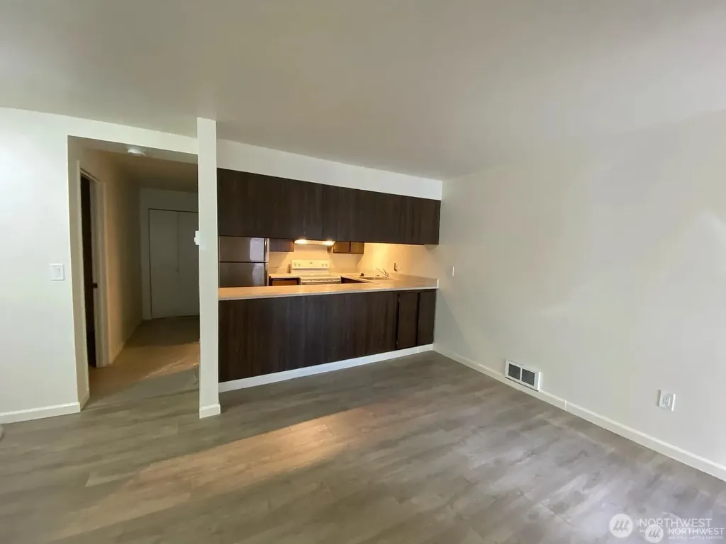 1750 NW 58th Street Seattle WA 09107