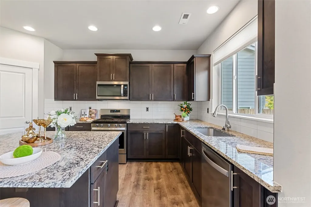 3308 104th Avenue NE Lake Stevens WA 98258