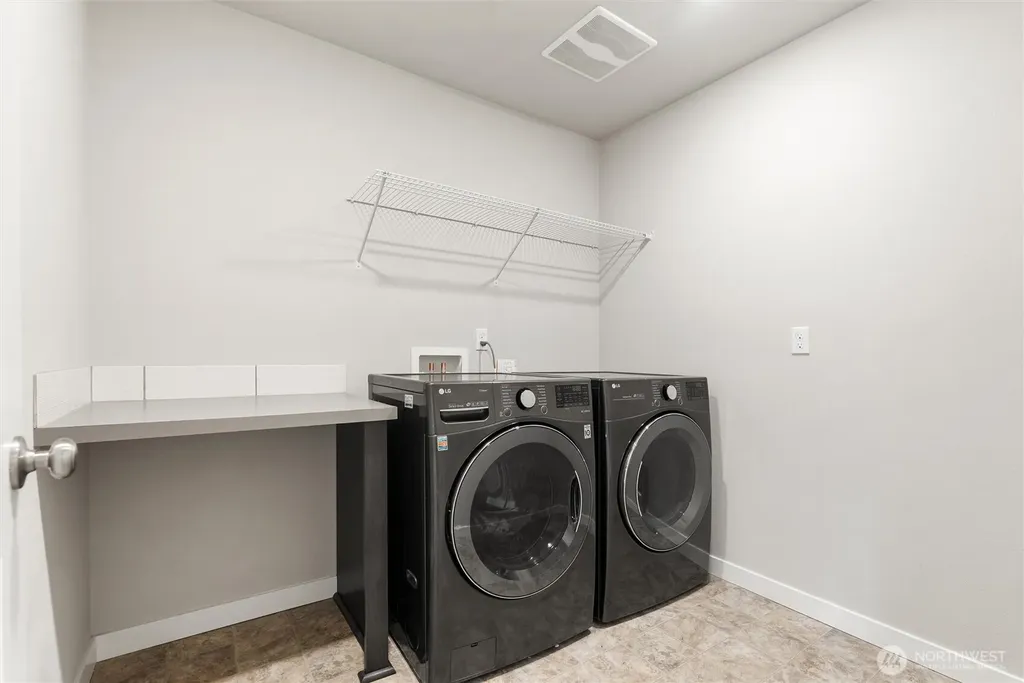 3308 104th Avenue NE Lake Stevens WA 98258