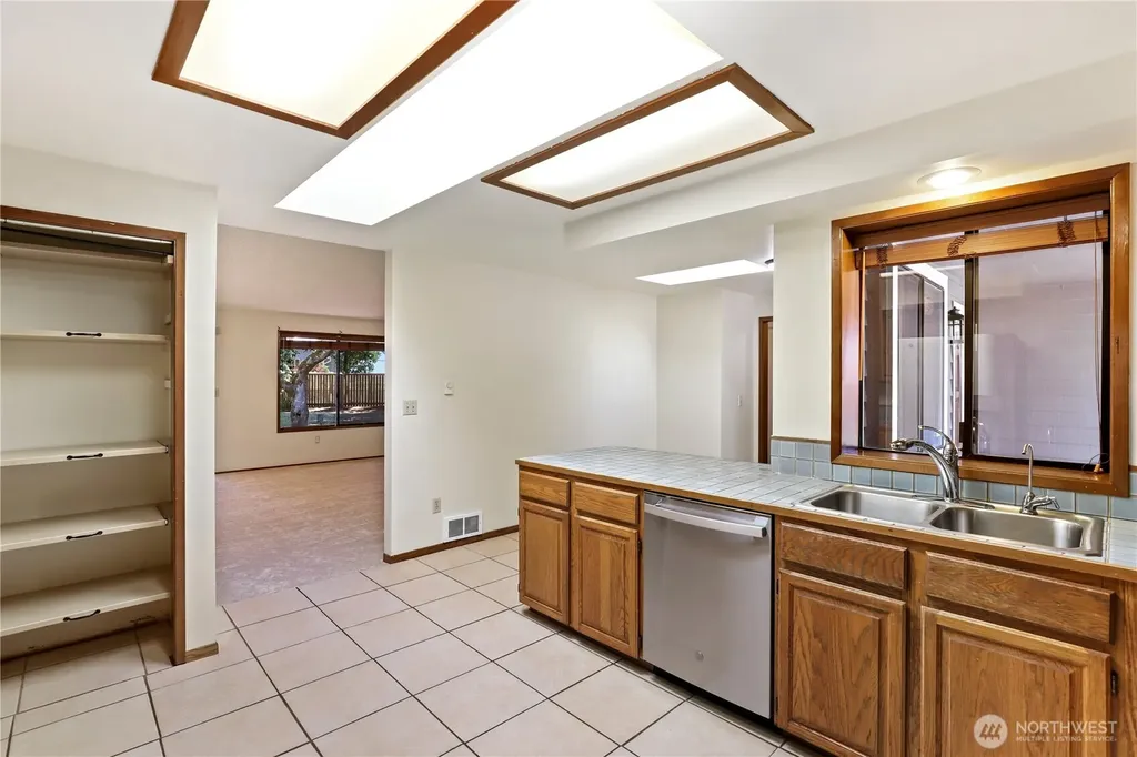 232 Planer Court SE Olympia WA 98513