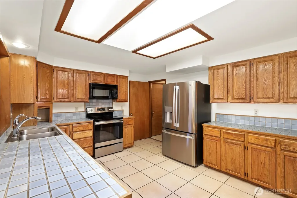 232 Planer Court SE Olympia WA 98513