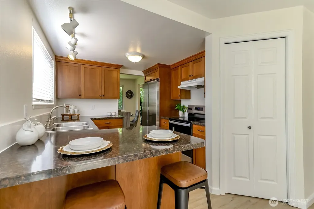 17229 160th Avenue SE Renton WA 98058