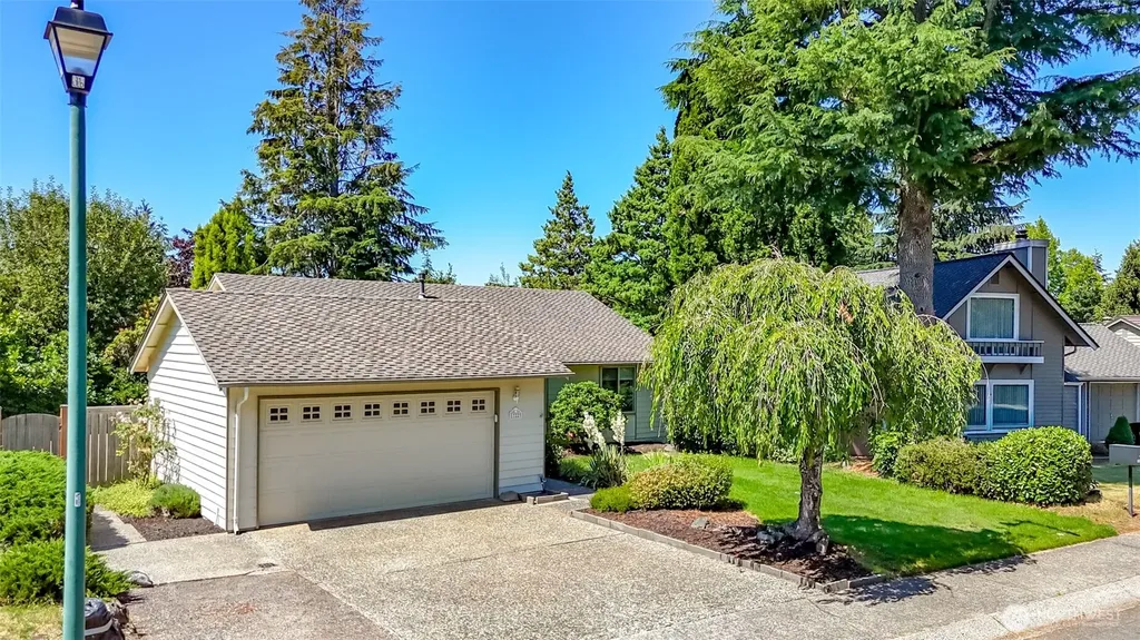 17229 160th Avenue SE Renton WA 98058