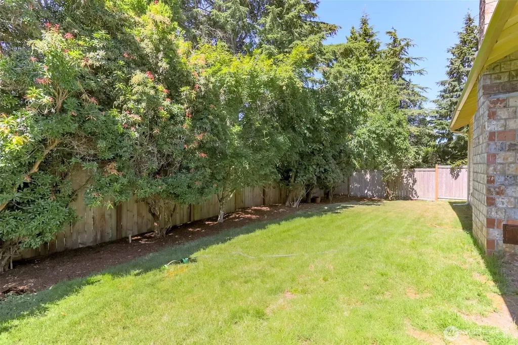 17229 160th Avenue SE Renton WA 98058