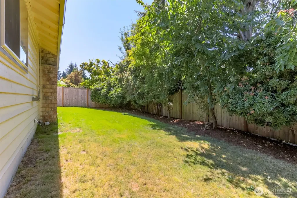 17229 160th Avenue SE Renton WA 98058