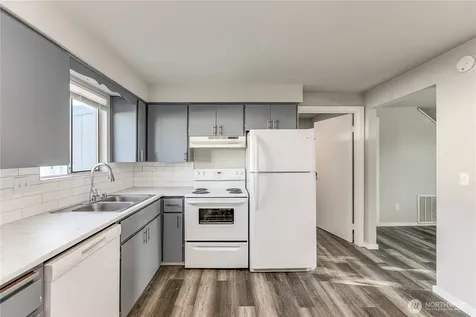 6721 W Kennewick Avenue Kennewick WA 99336