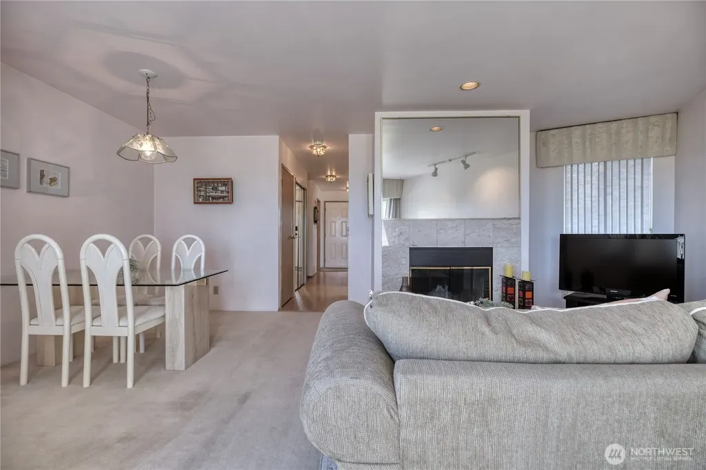 1728 Edwards Drive Point Roberts WA 98281