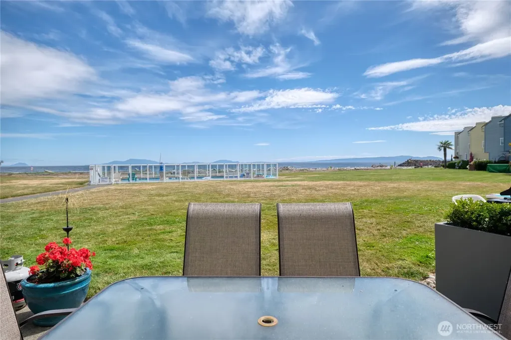 1728 Edwards Drive Point Roberts WA 98281