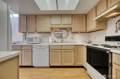 1728 Edwards Drive Point Roberts WA 98281