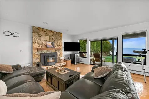 8539 Semiahmoo Drive Blaine WA 98230