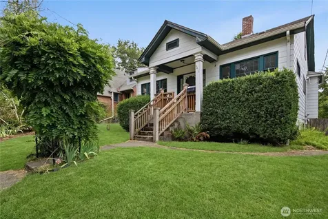 5214 35th Avenue NE Seattle WA 98105