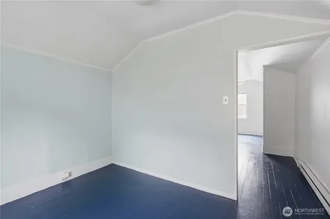 5214 35th Avenue NE Seattle WA 98105