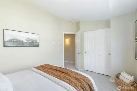 8504 29th Avenue NW Seattle WA 98117