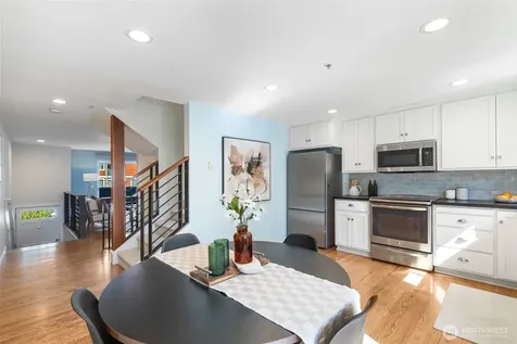 8504 29th Avenue NW Seattle WA 98117