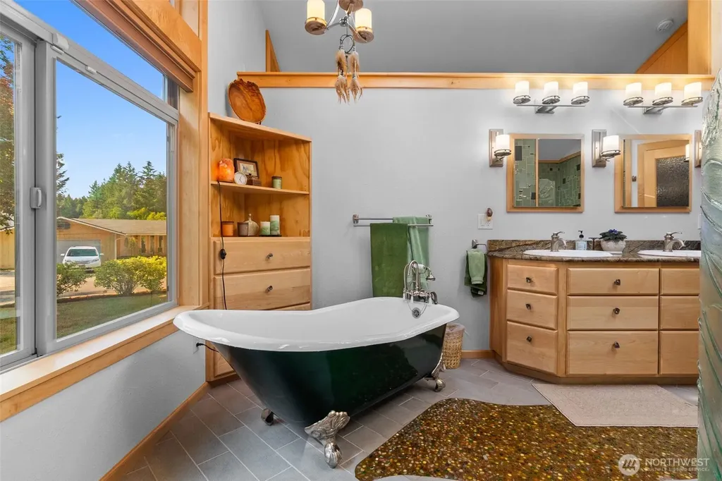 6912 43rd Loop SE Olympia WA 98503