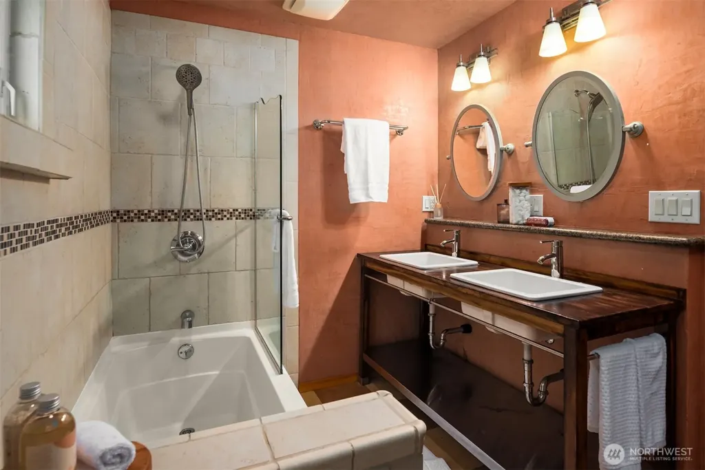 3821 S Graham Street Seattle WA 98118