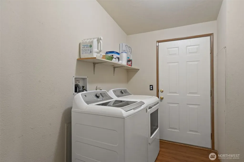 3434 N Mission Rd W Bremerton WA 98312