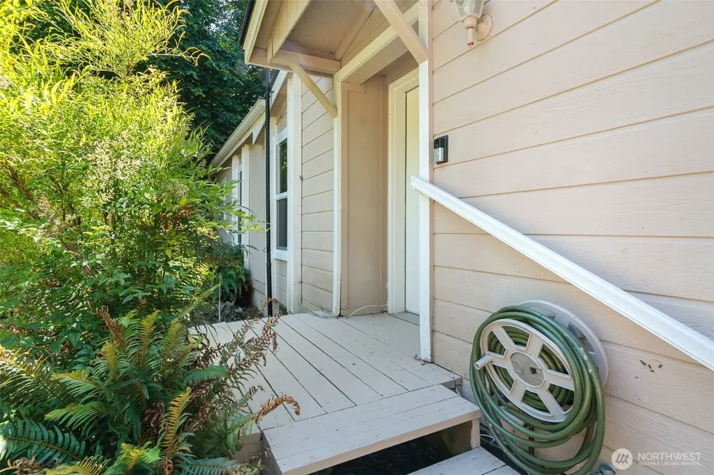 3434 N Mission Rd W Bremerton WA 98312