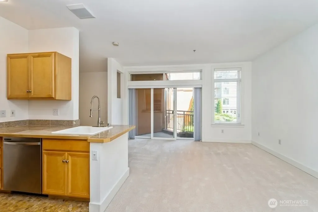 2414 1st Avenue Seattle WA 98121