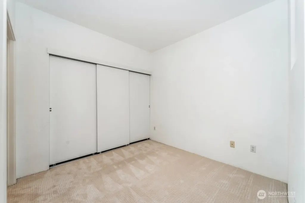 2414 1st Avenue Seattle WA 98121