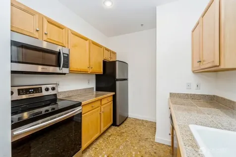 2414 1st Avenue Seattle WA 98121