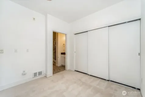 2414 1st Avenue Seattle WA 98121