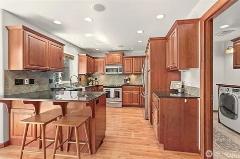 1525 Westview Circle Lynden WA 98264