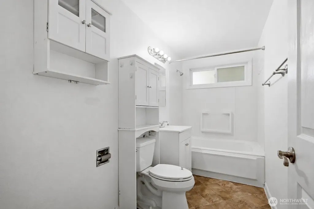 1344 NE 164th Place Bellevue WA 98008
