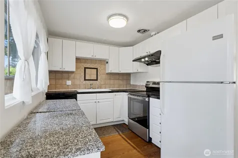 1344 NE 164th Place Bellevue WA 98008