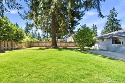 1344 NE 164th Place Bellevue WA 98008
