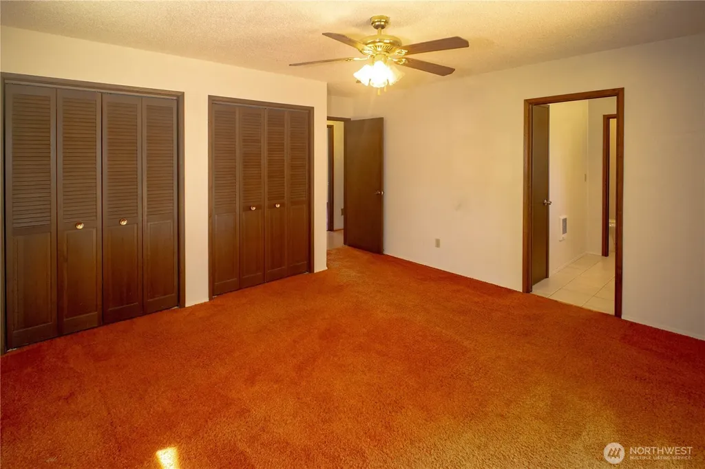 51 Hawks Prairie Road Sequim WA 98382