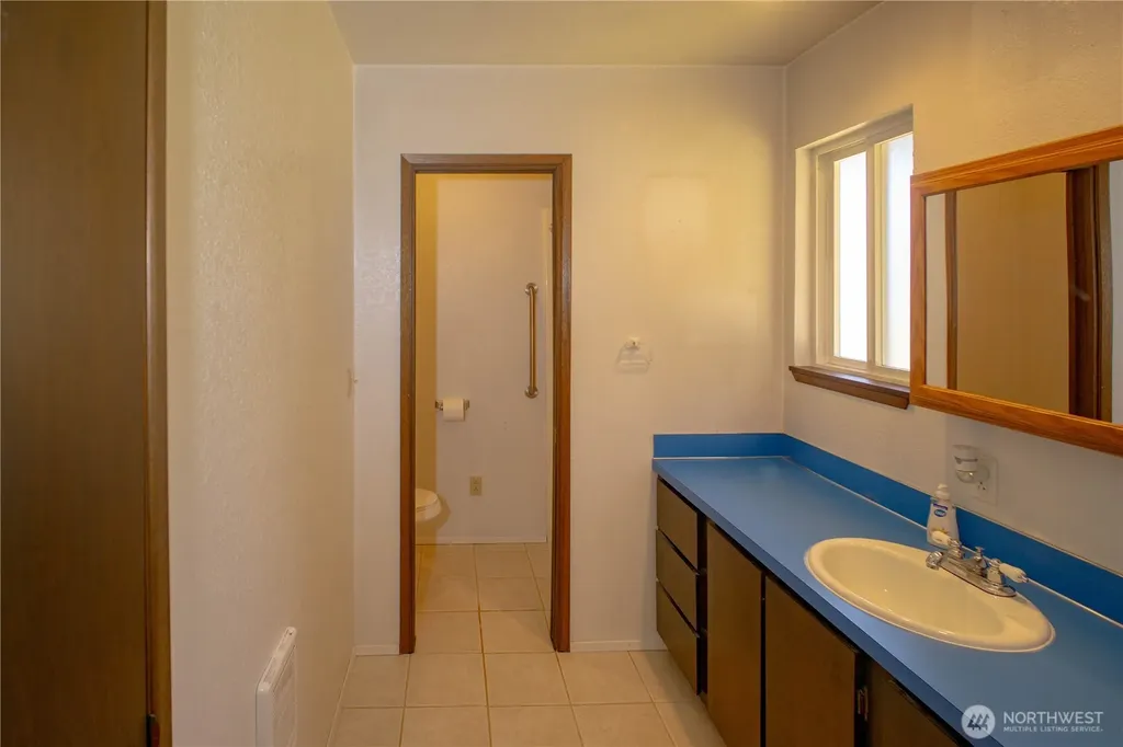 51 Hawks Prairie Road Sequim WA 98382