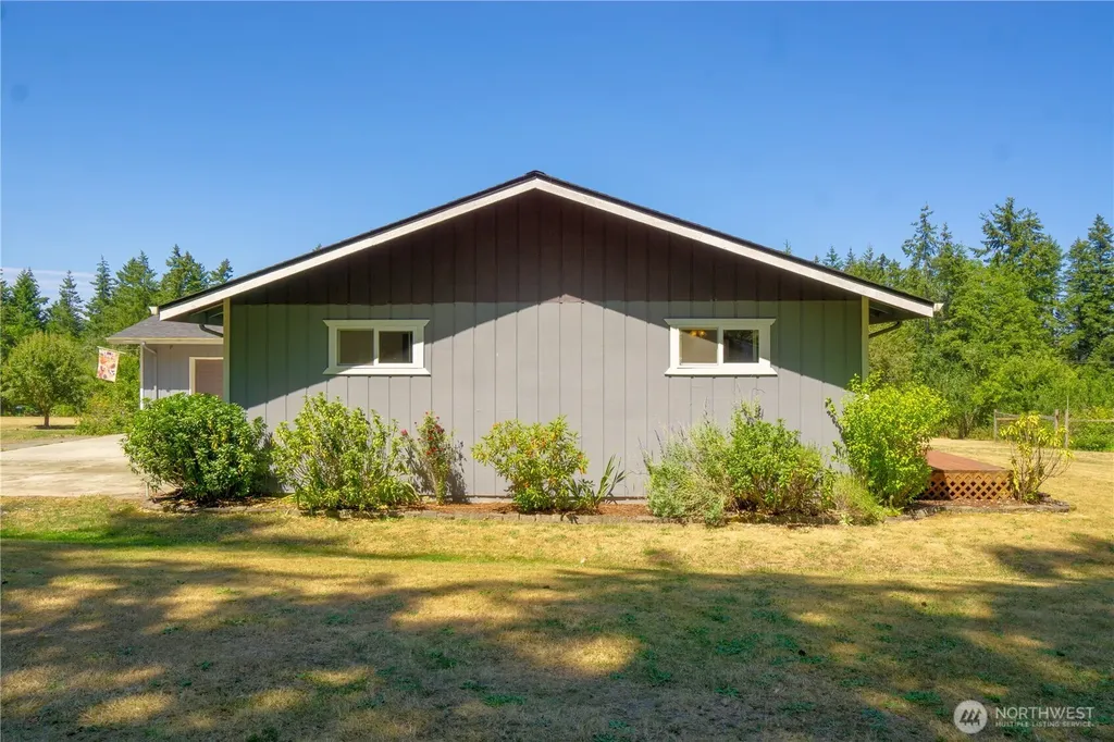 51 Hawks Prairie Road Sequim WA 98382