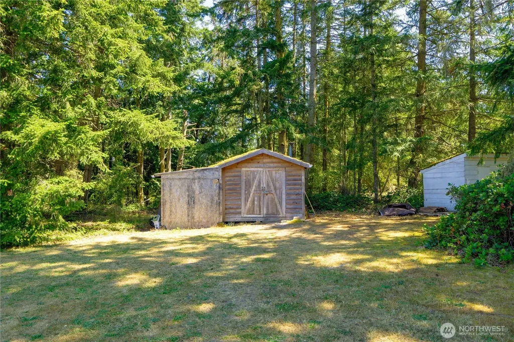 51 Hawks Prairie Road Sequim WA 98382