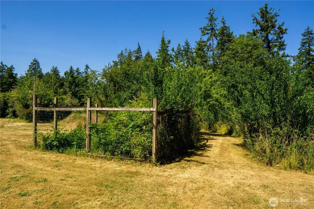 51 Hawks Prairie Road Sequim WA 98382