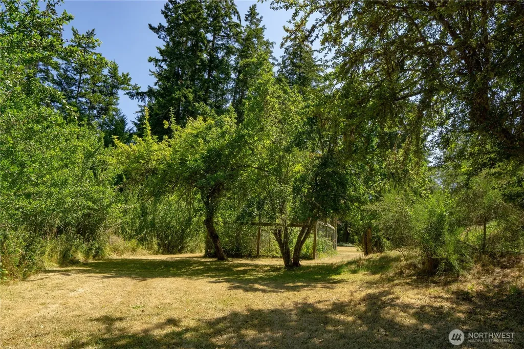 51 Hawks Prairie Road Sequim WA 98382