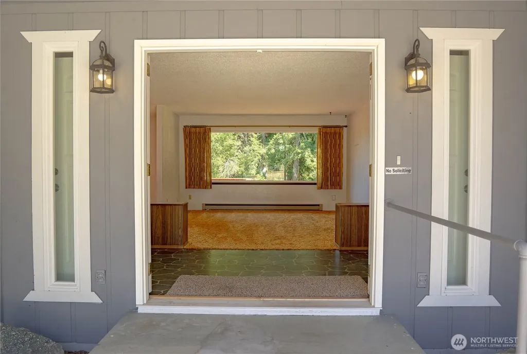 51 Hawks Prairie Road Sequim WA 98382