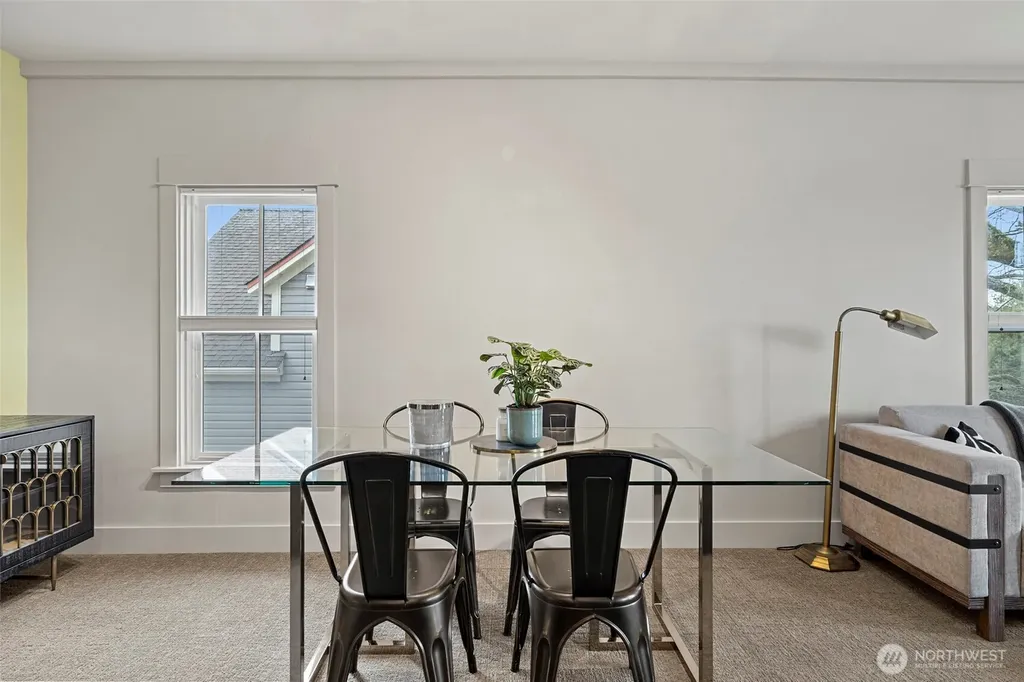 623 Morris Street La Conner WA 98257